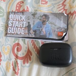 JBL Black Earbuds with Charging Case